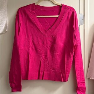 Women's V-Neck Sweater - Pink